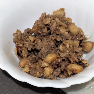 大豆とひき肉で簡単作り置き♪中華風ピリ辛味噌そぼろ